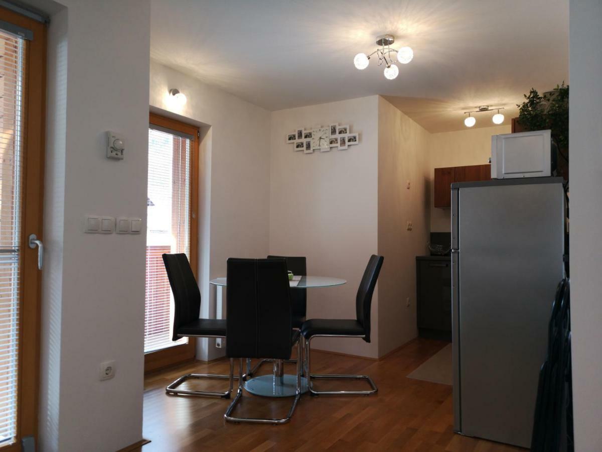Apartma Lucijana Mojstrana Exterior photo