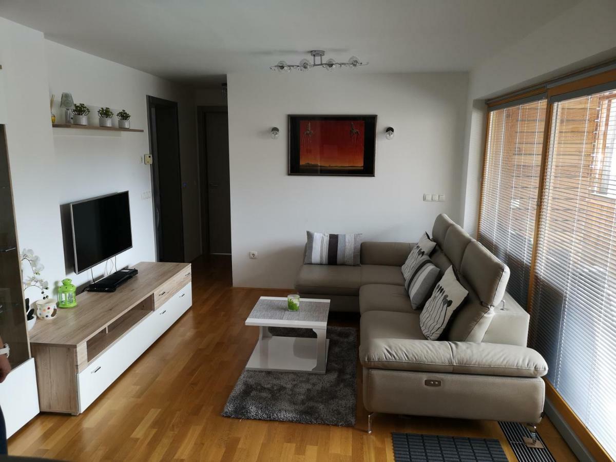 Apartma Lucijana Mojstrana Exterior photo